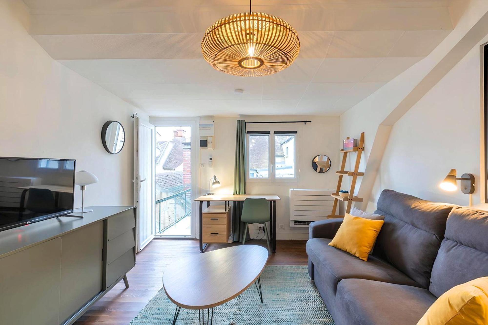 Apartamento La Parenthese Sous Les Toits Fontainebleau Exterior foto